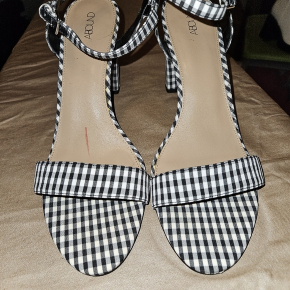 Abound picnic plaid heeled sandals - Picture 4 of 8